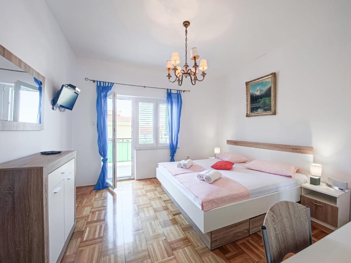 Apartmani Fistanic-Joskic มาคาร์สกา ภายนอก รูปภาพ
