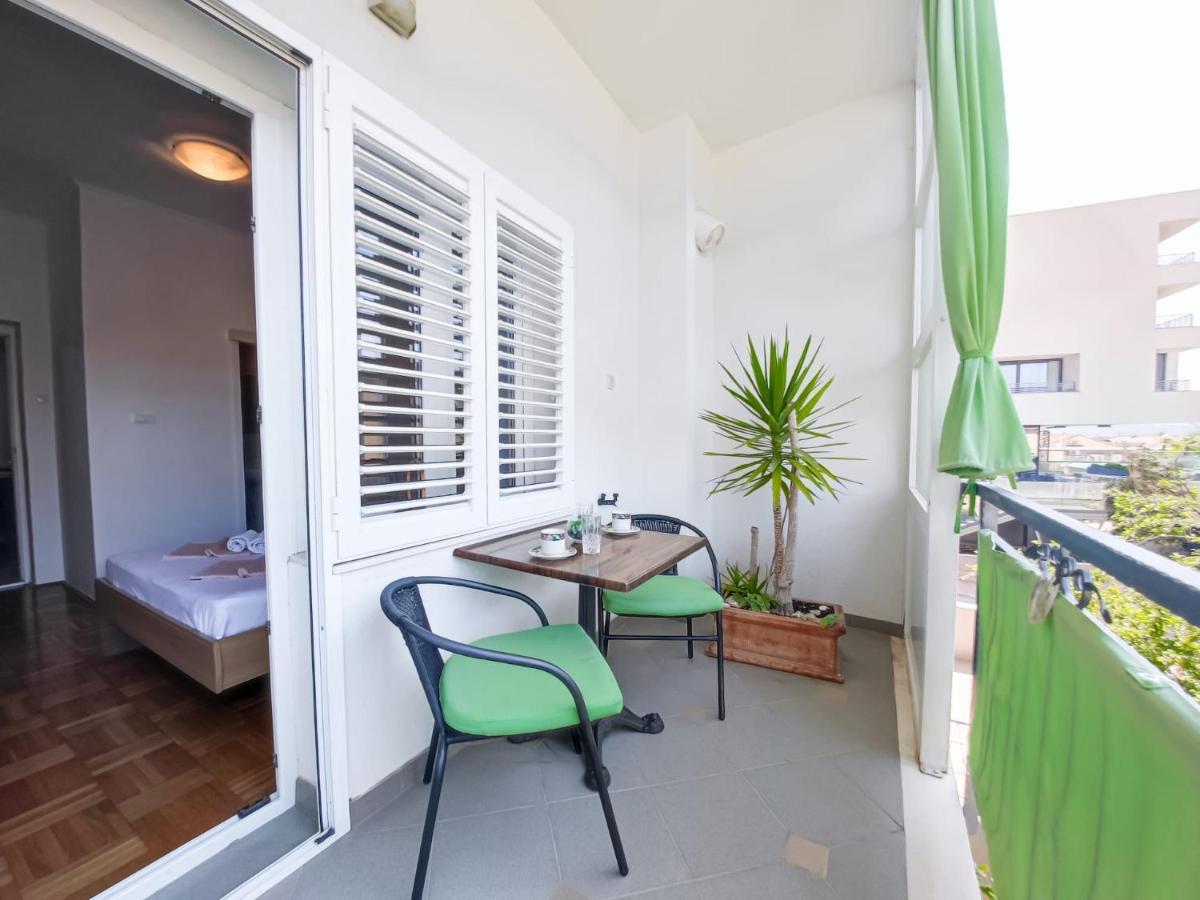 Apartmani Fistanic-Joskic มาคาร์สกา ภายนอก รูปภาพ